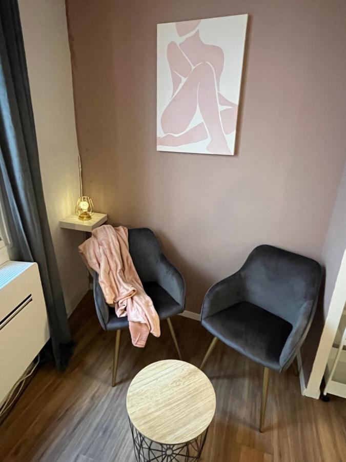 Aux Demoiselles D'Avignon Apartamento Exterior foto