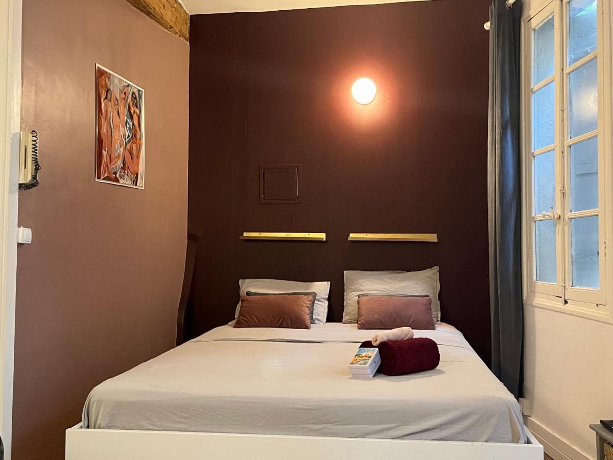 Aux Demoiselles D'Avignon Apartamento Exterior foto