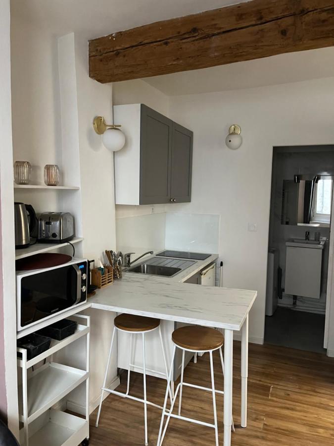 Aux Demoiselles D'Avignon Apartamento Exterior foto
